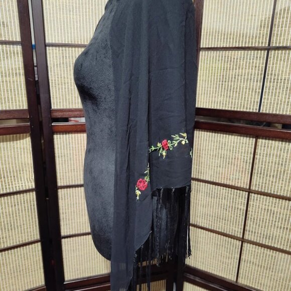 Vintage Women's Rose Embroidered Scarf / Shawl - Made in Italy - Black Sheer - Picture 8 of 11